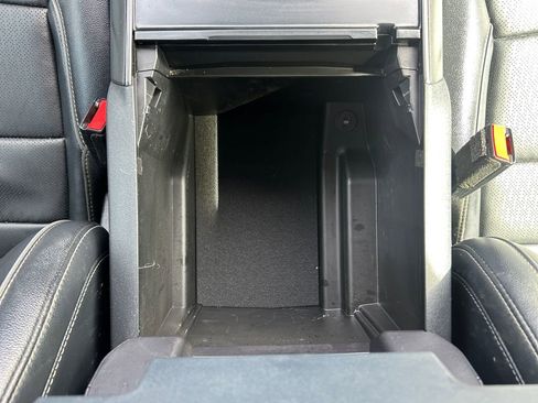 Used 2025 Ford F150 Lariat image 24