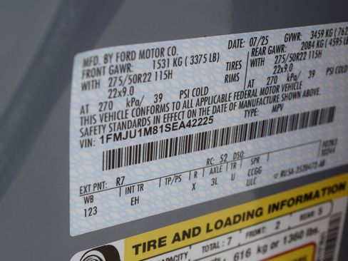 New 2025 Ford Expedition Platinum w/ Driver's Package image 28