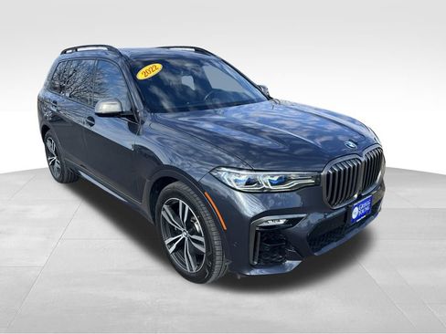 Used 2022 BMW X7 M50i image 9
