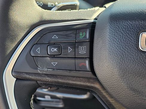 New 2026 Jeep Grand Cherokee Limited w/ Limited Altitude Package image 15