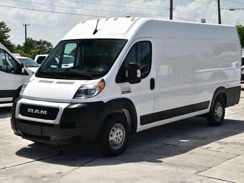 Used 2022 RAM ProMaster 3500 w/ Fleet Safety Group FWD image 3