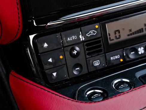 Used 2018 Maserati GranTurismo Sport RWD image 31