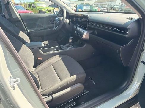 Used 2026 Hyundai Kona SE AWD/4WD image 9