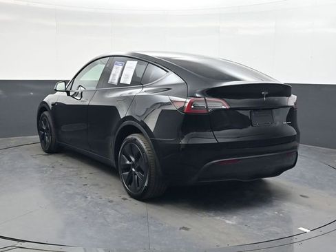 Used 2025 Tesla Model Y Long Range image 6