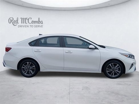 Used 2023 Kia Forte LXS FWD image 6