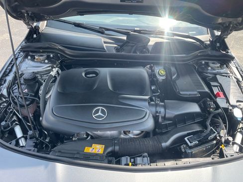 Used 2019 Mercedes-Benz CLA 250 image 10