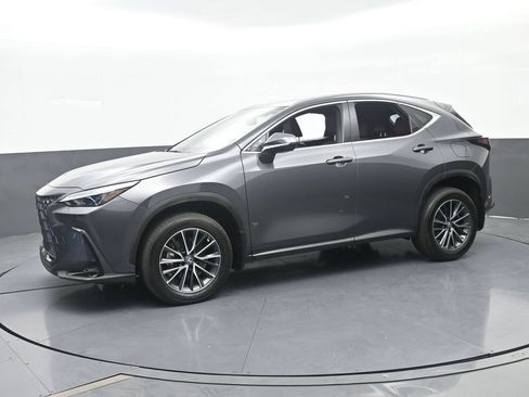Used 2022 Lexus NX 350 AWD image 2