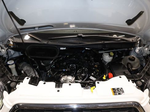 Used 2023 Ford Transit 350 XLT image 27