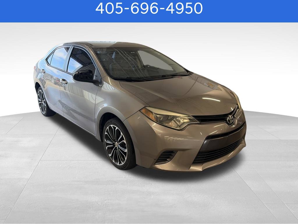 Used 2015 Toyota Corolla LE FWD image 18