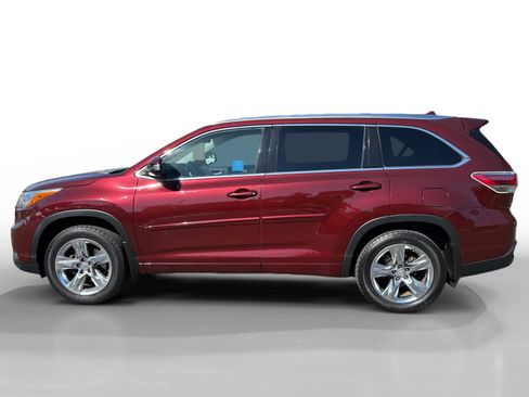 Used 2015 Toyota Highlander Limited Platinum AWD/4WD image 2