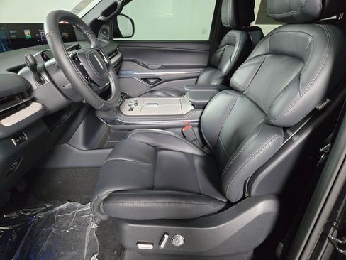 New 2026 Lincoln Navigator L Reserve w/ Jet Appearance Package image 13