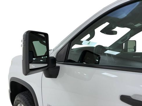 Used 2024 Chevrolet Silverado 2500 Custom w/ Snow Plow Prep/Camper Package AWD/4WD image 10