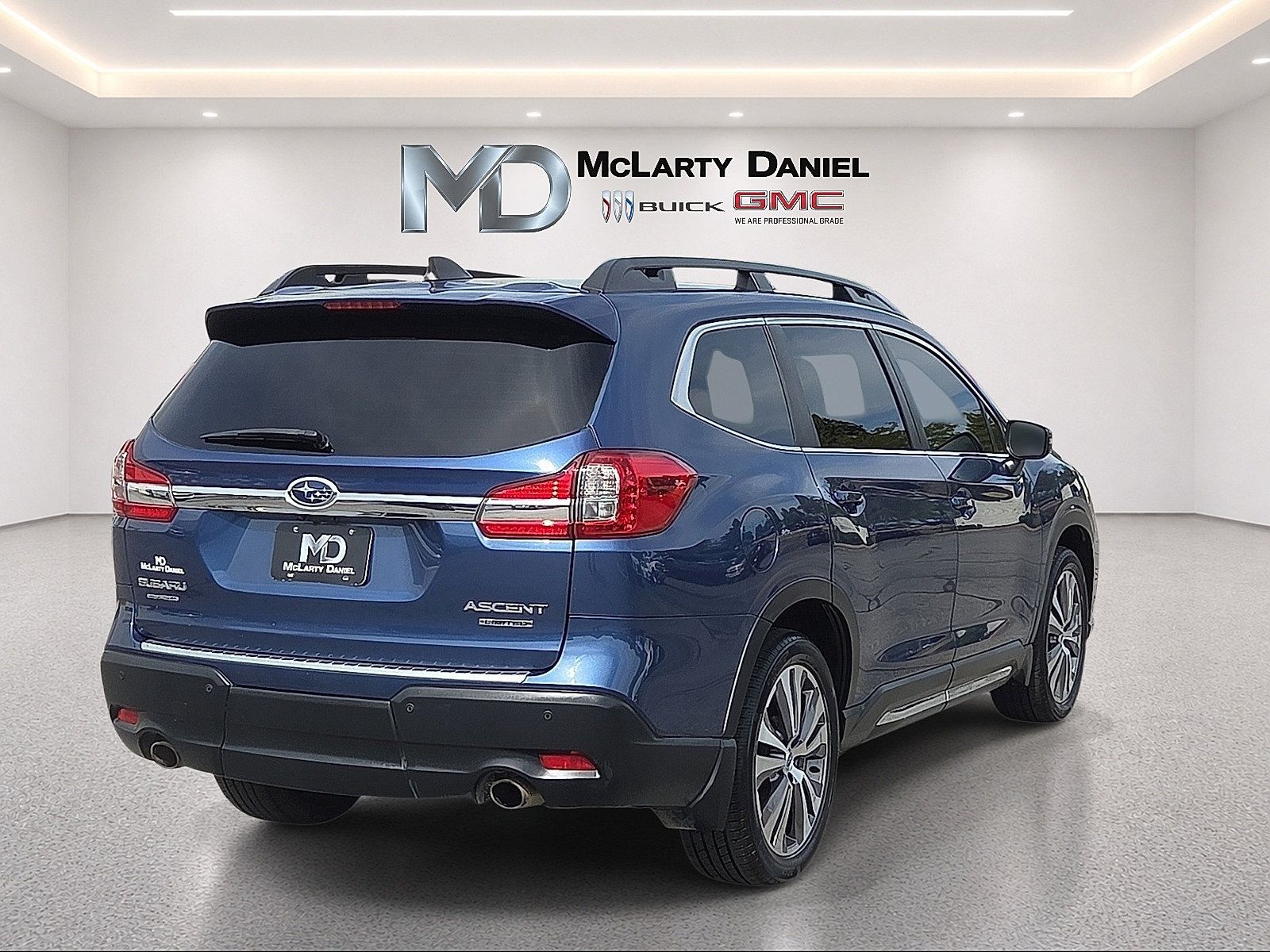 Used 2020 Subaru Ascent Limited w/ Technology Package AWD/4WD image 14