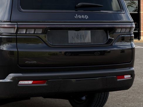 New 2026 Jeep Grand Wagoneer Limited image 13