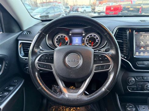 Used 2019 Jeep Cherokee Limited AWD/4WD image 28