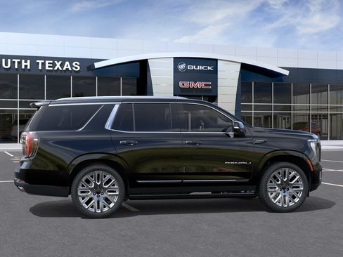 New 2026 GMC Yukon Denali Ultimate AWD/4WD image 5