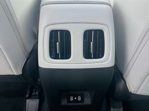Used 2025 Hyundai Tucson SEL FWD image 28