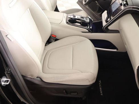 Certified 2023 Hyundai Tucson Limited image 14