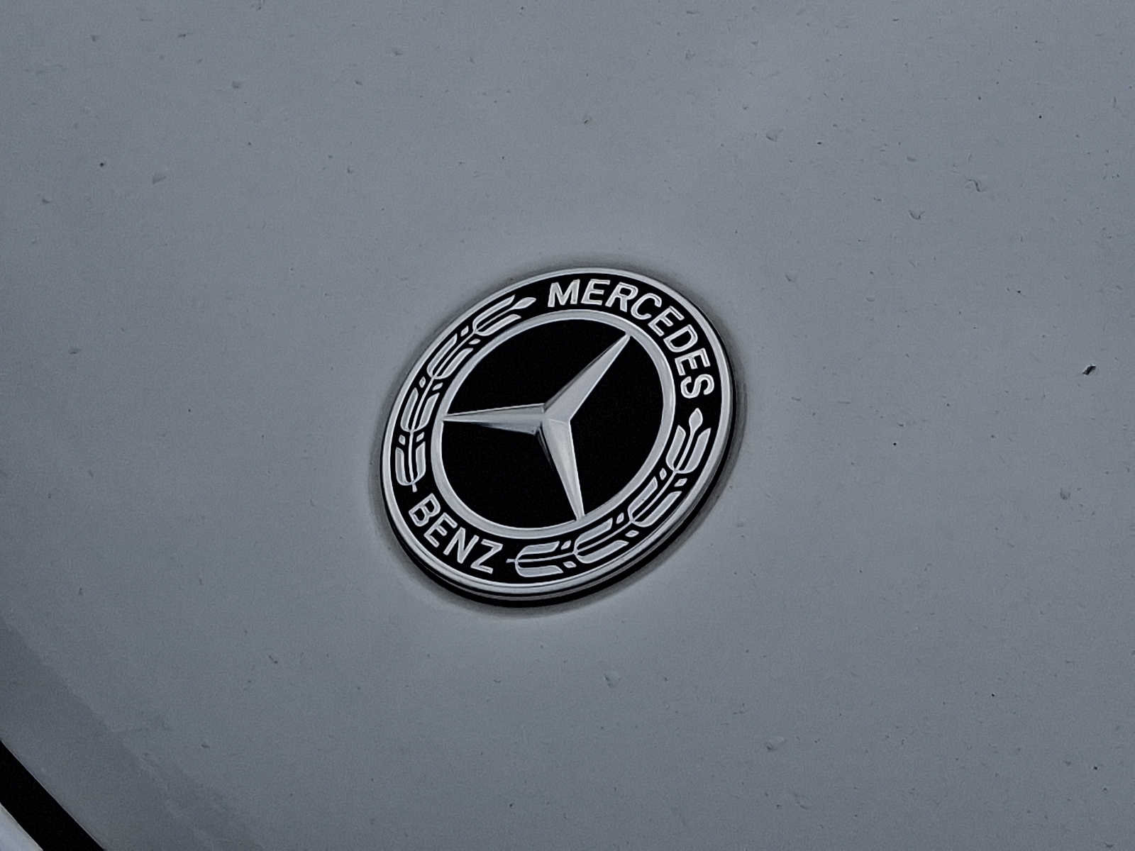 Used 2024 Mercedes-Benz GLC 300 4MATIC image 34