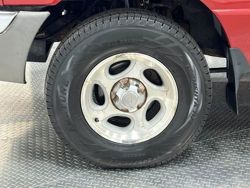 Used 2002 Ford Ranger XLT AWD/4WD image 33