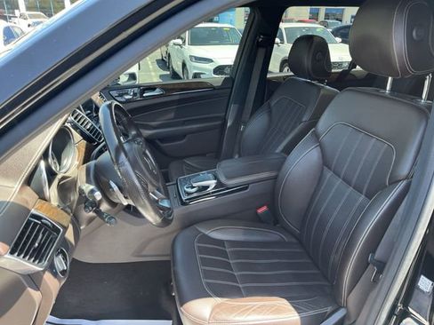 Used 2019 Mercedes-Benz GLS 450 4MATIC image 15