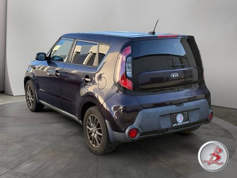 Used 2016 Kia Soul FWD image 5