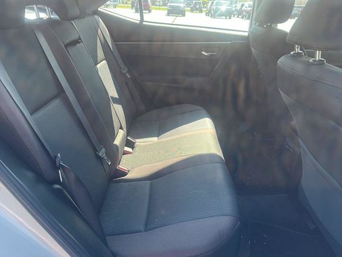 Used 2017 Toyota Corolla LE FWD image 11