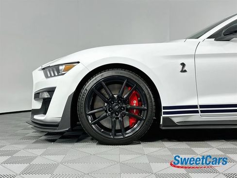 Used 2021 Ford Mustang Shelby GT500 w/ Technology Package RWD image 43