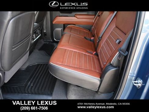 Used 2024 GMC Sierra 1500 Denali Ultimate AWD/4WD image 11