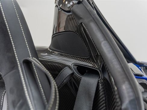 Used 2024 McLaren 750S Spider RWD image 44