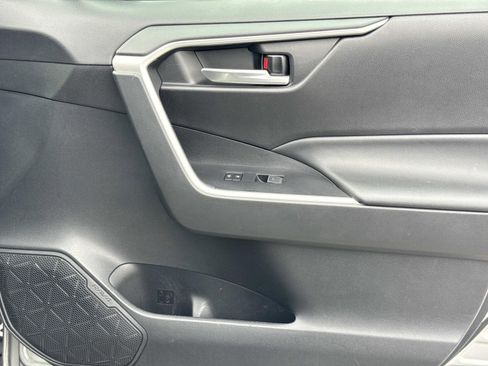 Used 2024 Toyota RAV4 XLE image 24