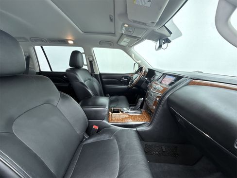 Used 2019 INFINITI QX80 Luxe w/ All-Season Package image 14