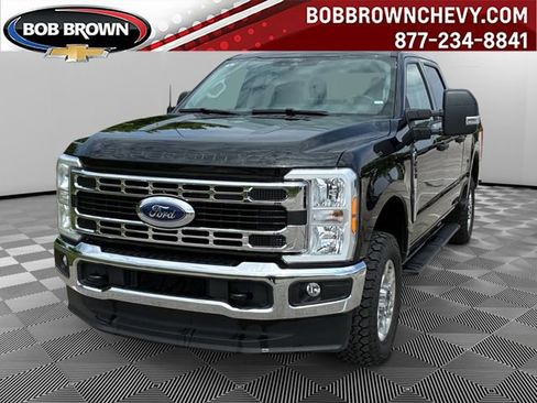 Used 2025 Ford F250 XLT AWD/4WD image 1