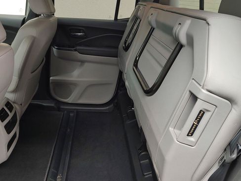 Used 2017 Honda Ridgeline RTL-E image 26