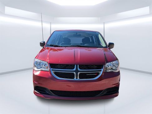 Used 2016 Dodge Grand Caravan American Value Package image 8