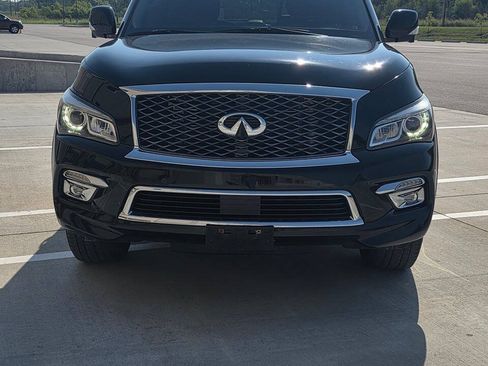 Used 2016 INFINITI QX80 4WD w/ All Season Package image 3
