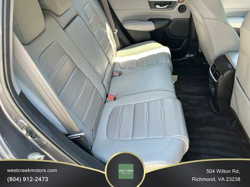 Used 2018 Honda CR-V Touring image 13