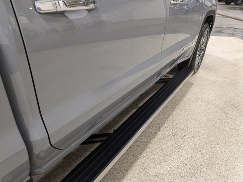 Used 2025 GMC Sierra 1500 Denali Ultimate AWD/4WD image 10