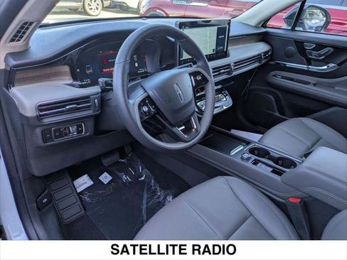 New 2025 Lincoln Corsair Reserve image 7