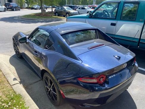 Used 2025 MAZDA MX-5 Miata RF Grand Touring RWD image 9