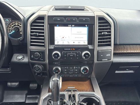 Used 2018 Ford F150 Limited w/ Trailer Tow Package image 11