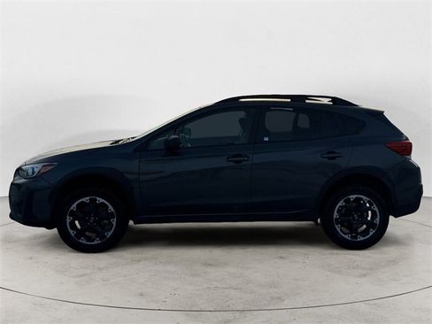 Used 2023 Subaru Crosstrek 2.0i image 2
