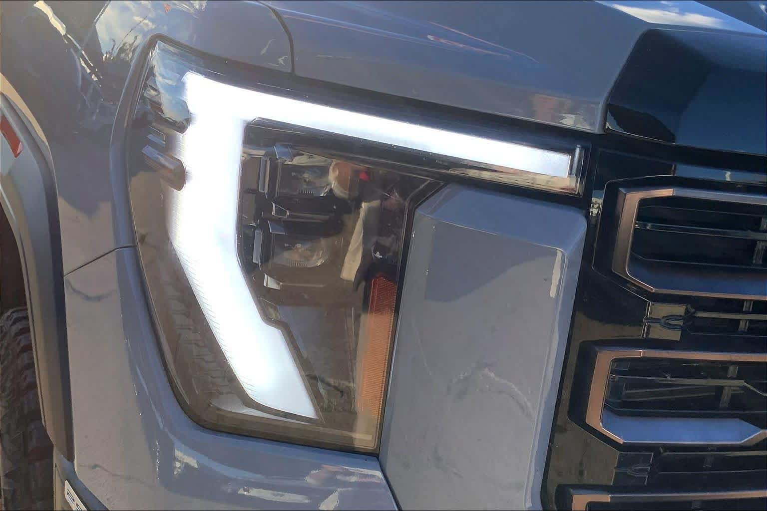 Certified 2024 GMC Sierra 2500 AT4X AWD/4WD image 27