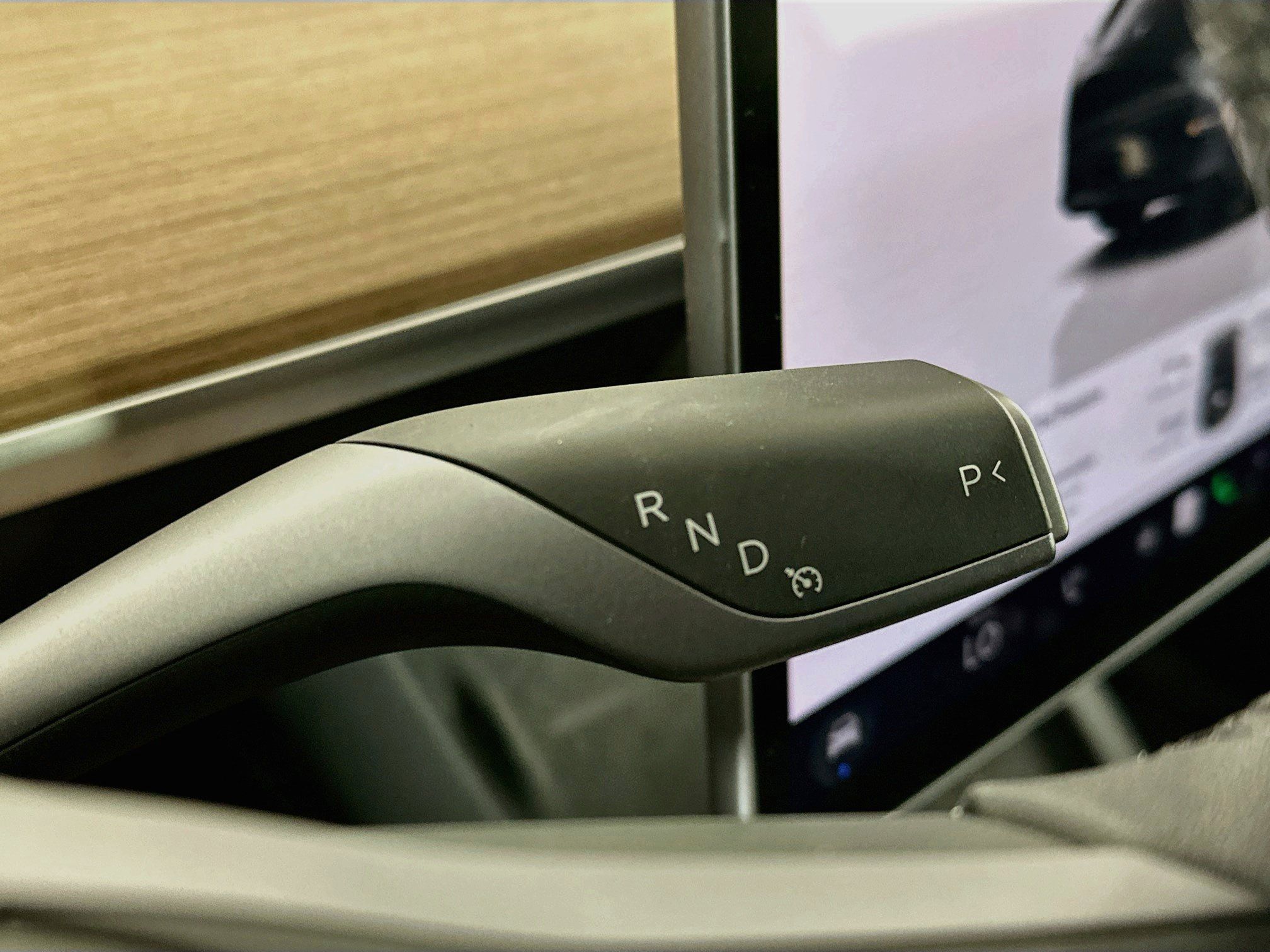 Used 2025 Tesla Model Y Long Range RWD image 24