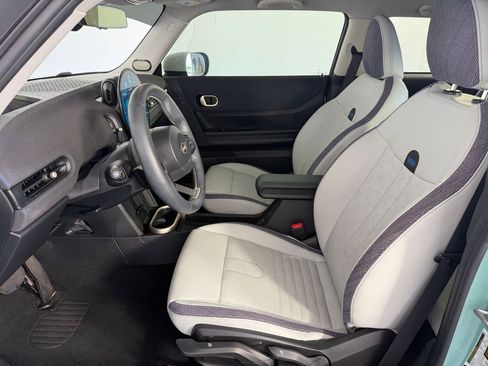 Used 2025 MINI Cooper S FWD image 5