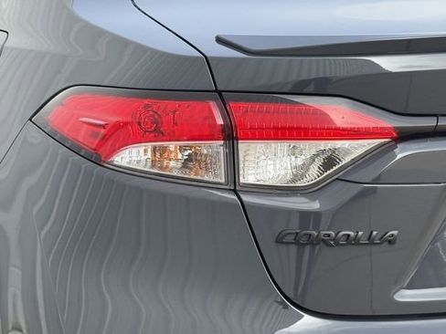 Used 2024 Toyota Corolla SE FWD image 6