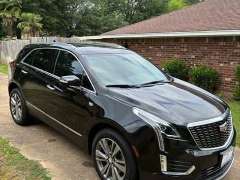 Used 2025 Cadillac XT5 Premium Luxury AWD/4WD image 3