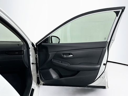 Used 2023 Nissan Sentra SV w/ All-Weather Package image 30