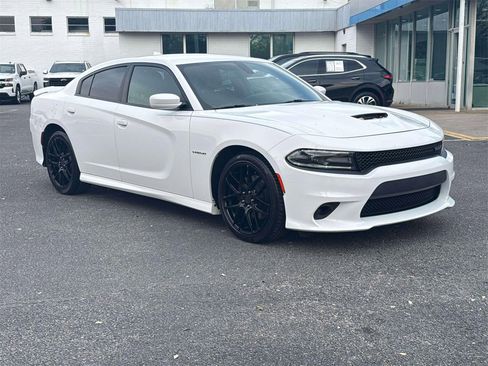 Used 2020 Dodge Charger R/T w/ Navigation & Travel Group image 29