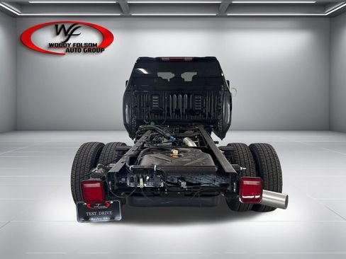 New 2026 GMC Sierra 3500 SLE w/ SLE Convenience Package AWD/4WD image 7